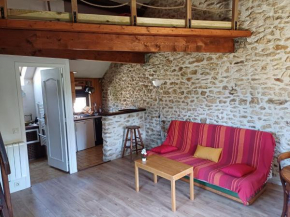 Appartement en pierre au calme